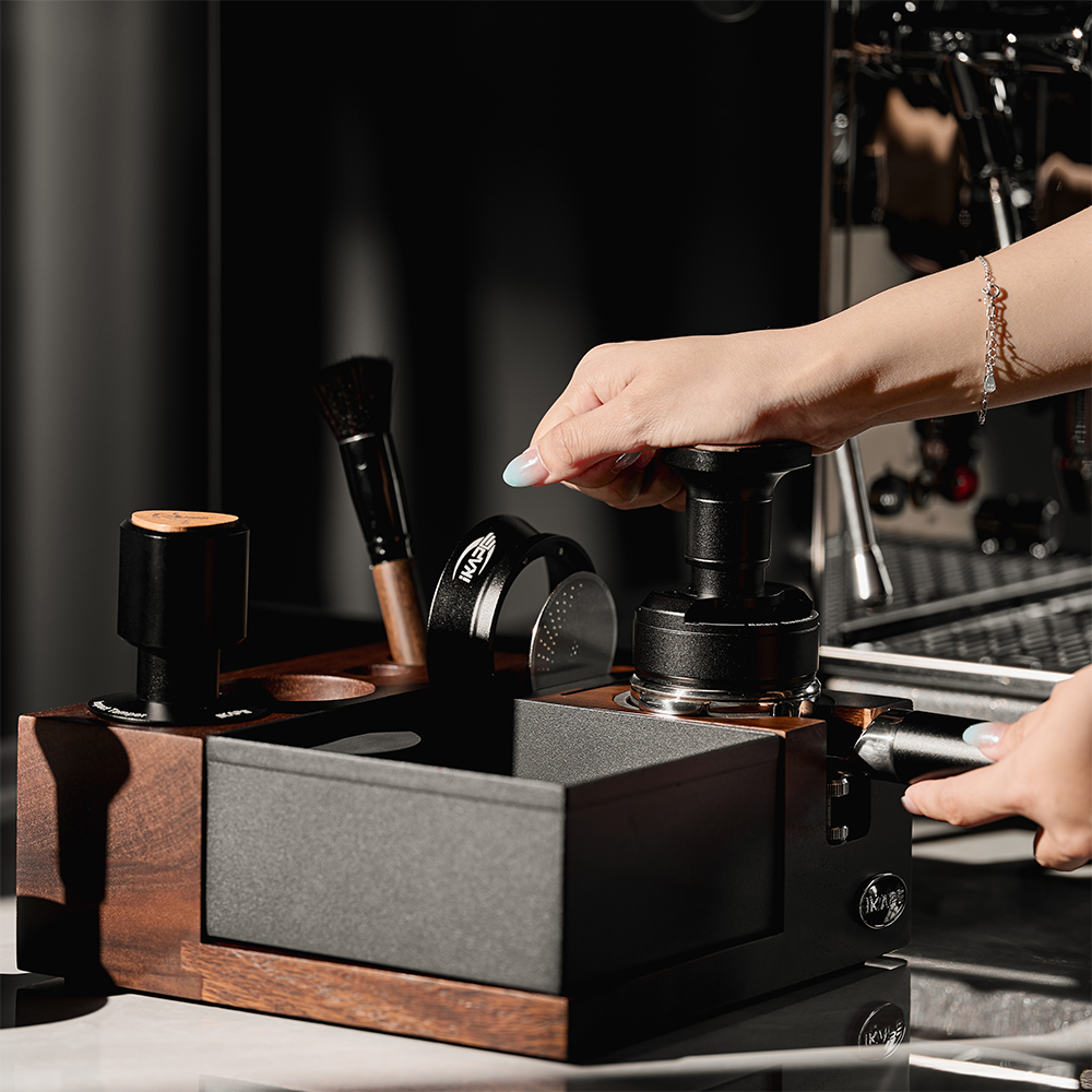 IKAPE All-in-One Coffee Distributor and Tamper Combo - UniPress