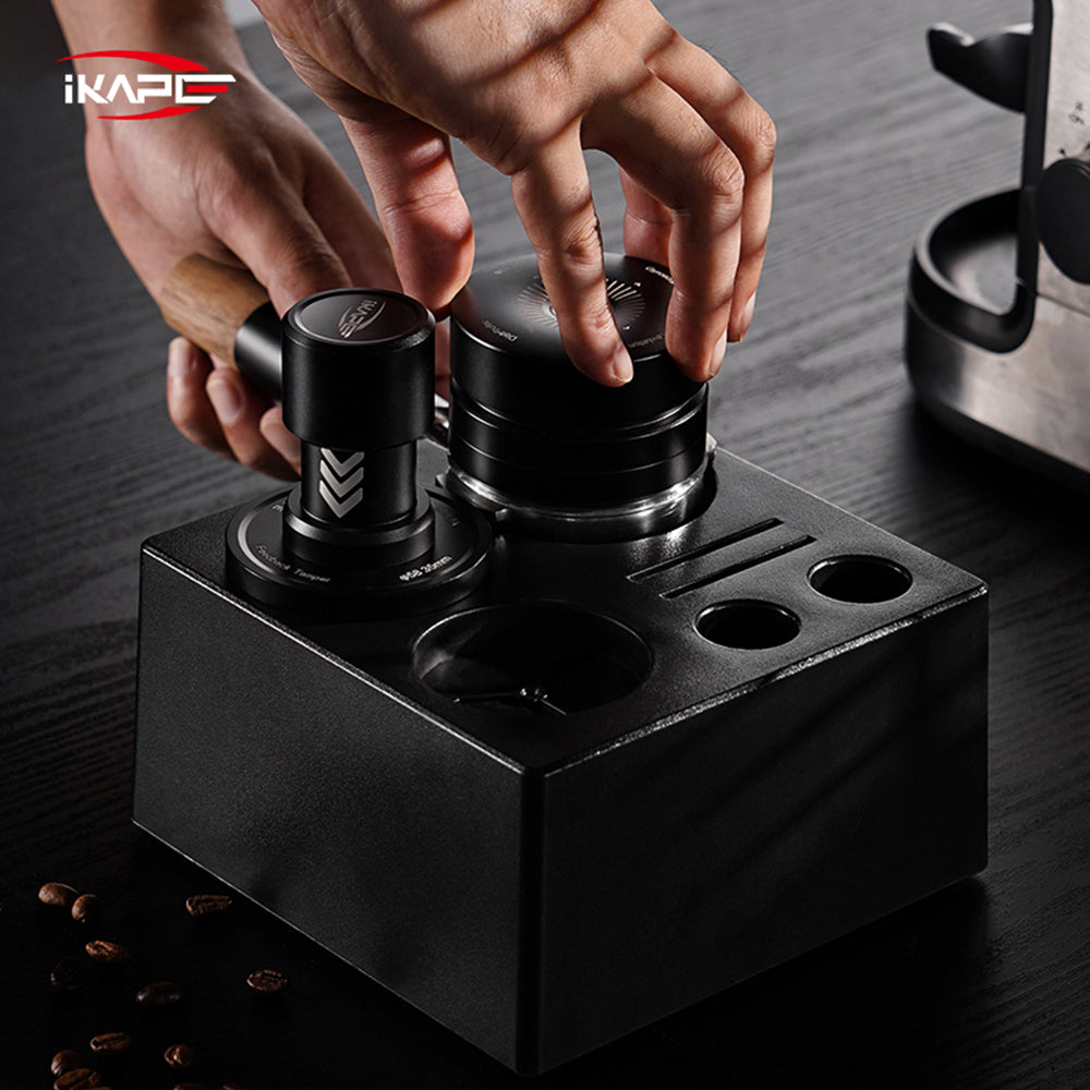 Using-ikape-tamper-distributor-set