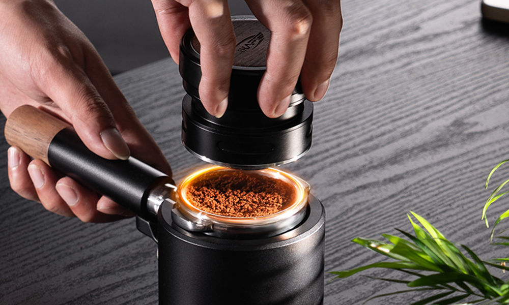 The Art of Coffee Distribution: How to Master Espresso Extraction