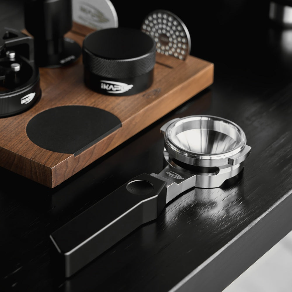 IKAPE Flat-bottom Bottomless Portafilter with Variable Diameter Basket - Polaris