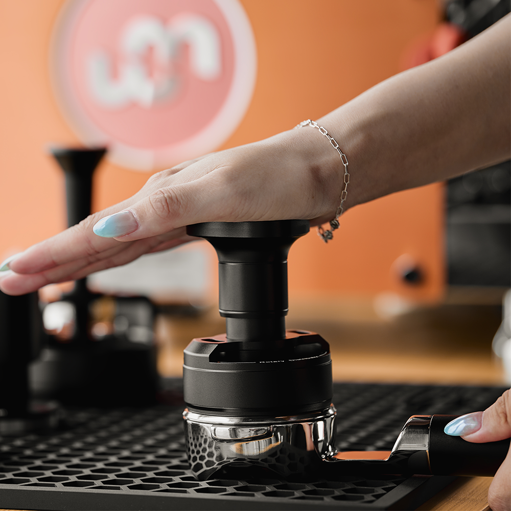 Coffee-Distributo-Tamper-Combo