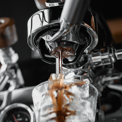 IKAPE-Convex-Espresso-Basket-Black-extraction