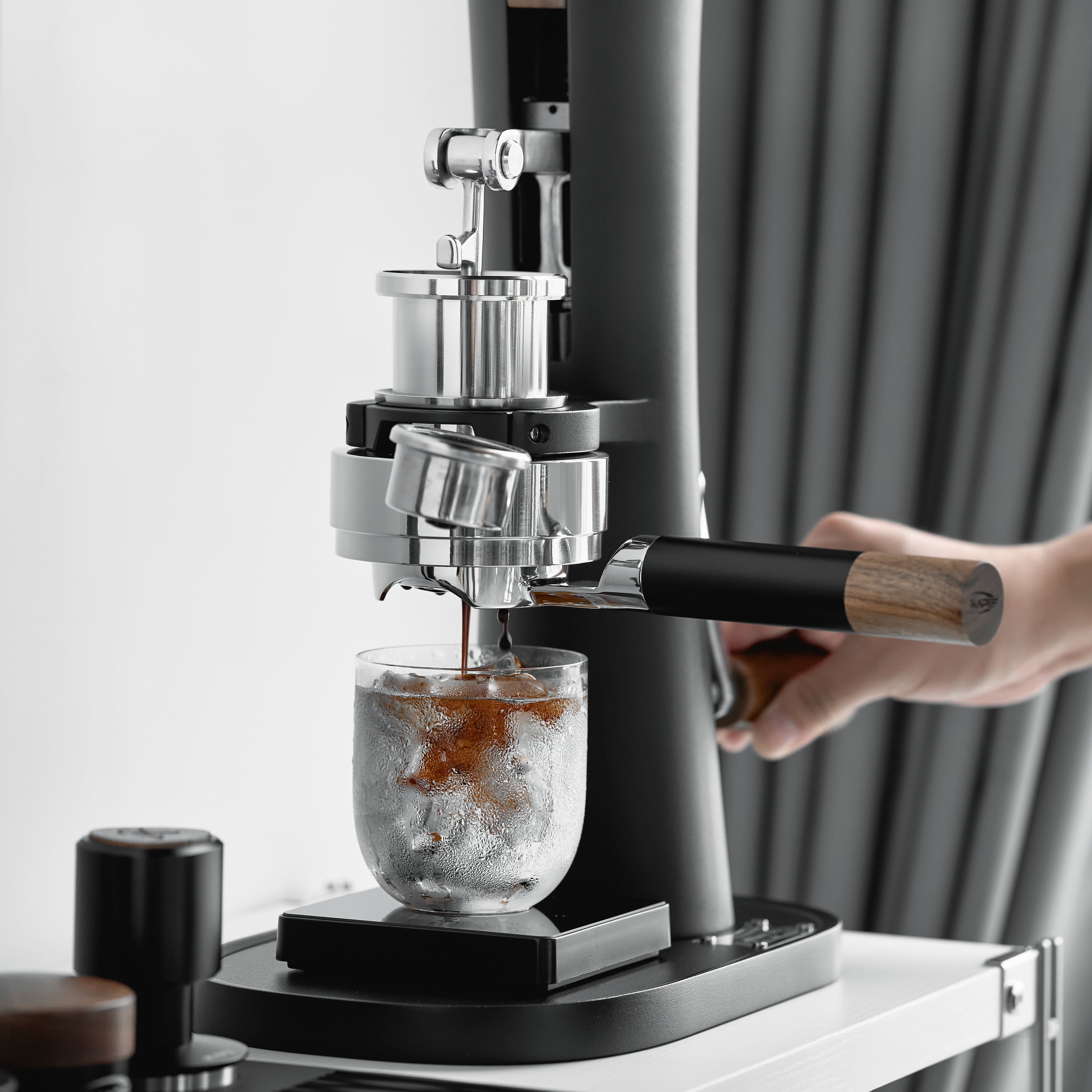 IKAPE Openwork Bottomless Portafilter with High Extraction Precision Basket