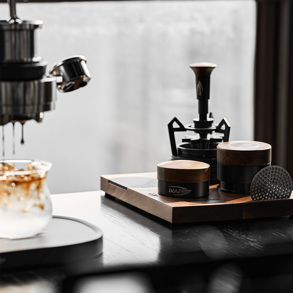 IKAPE V4 Espresso Calibrated Tamper with Spring Loaded(Wooden Handle,B IKAPE V4 Espresso Calibrated Tamper with Spring Loaded(Wooden Handle,B