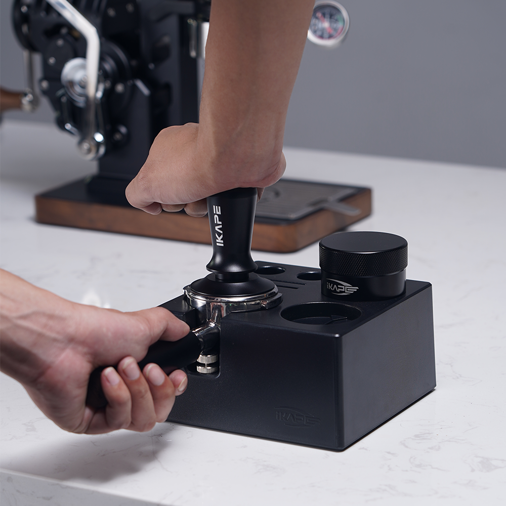 2 in 1 Adjustable Coffee Distributor & Tamper