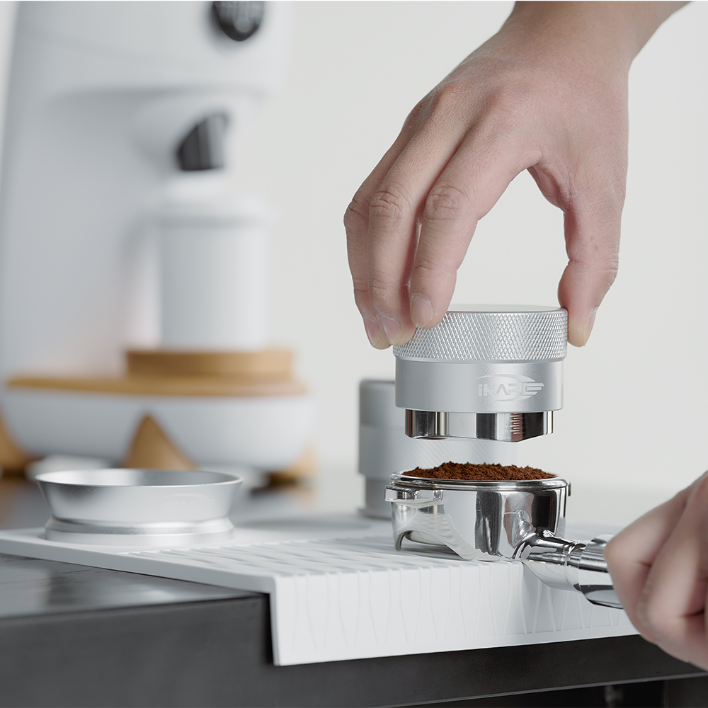 ikape-gravity-distributor-silver