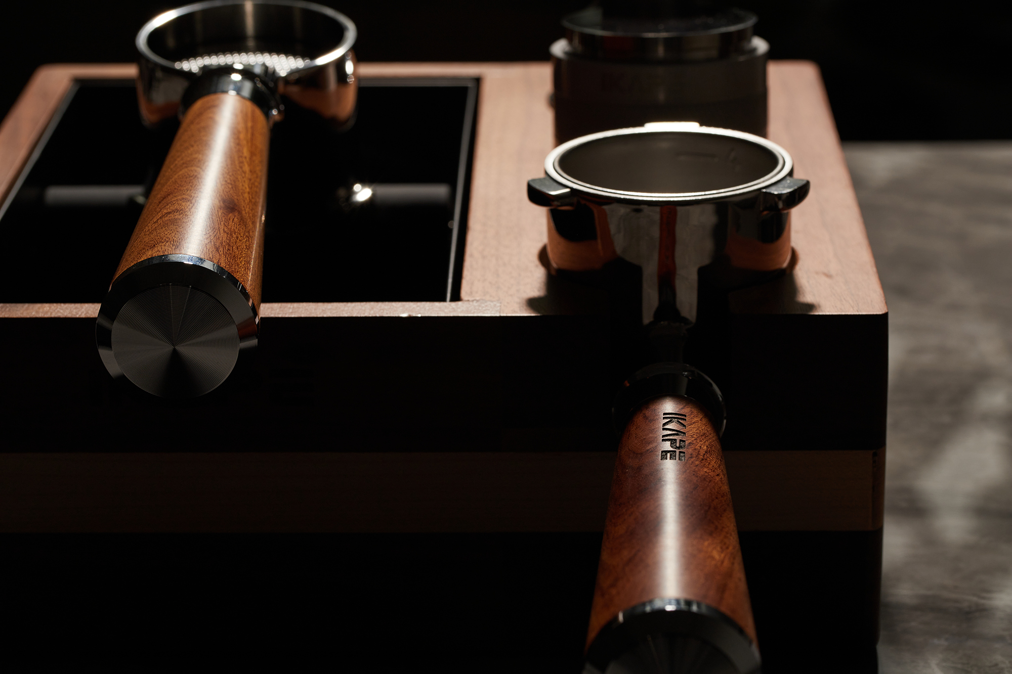 IKAPE Espresso 51mm Bottomless Portafilter Compatible with Delonghi 2 Ears Machines - Thumbnail 2