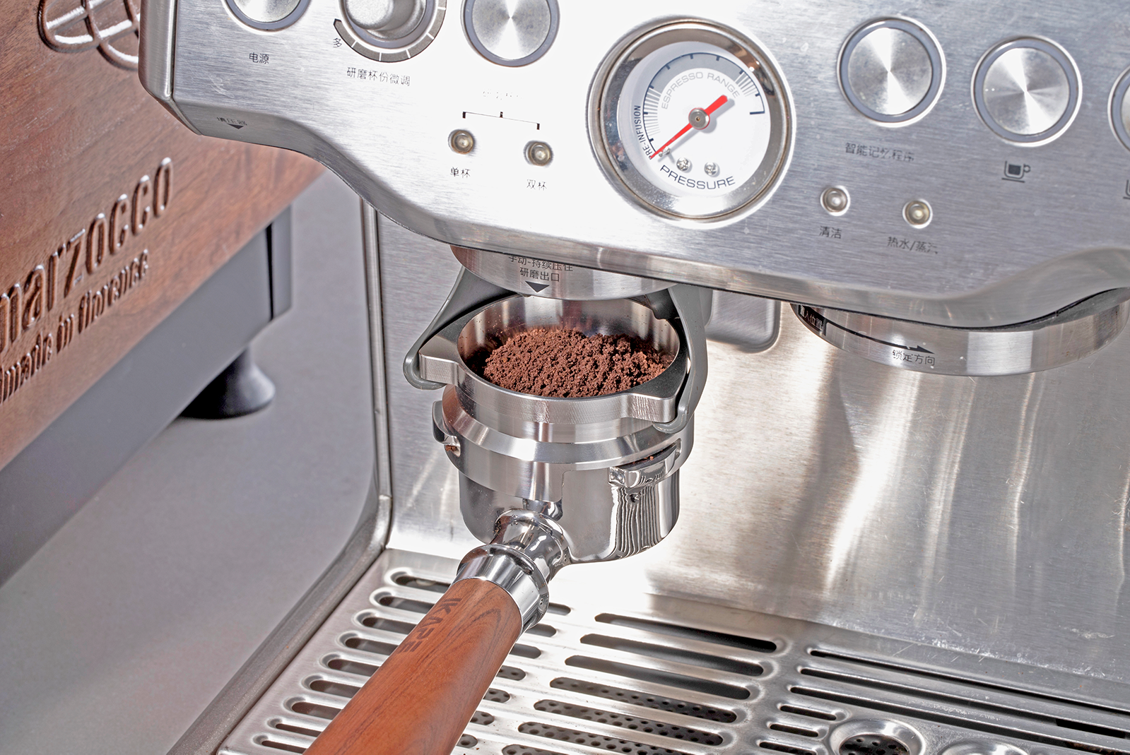 IKAPE Espresso Dosing Funnel Compatible with Breville 54mm Portafilter - Thumbnail 4